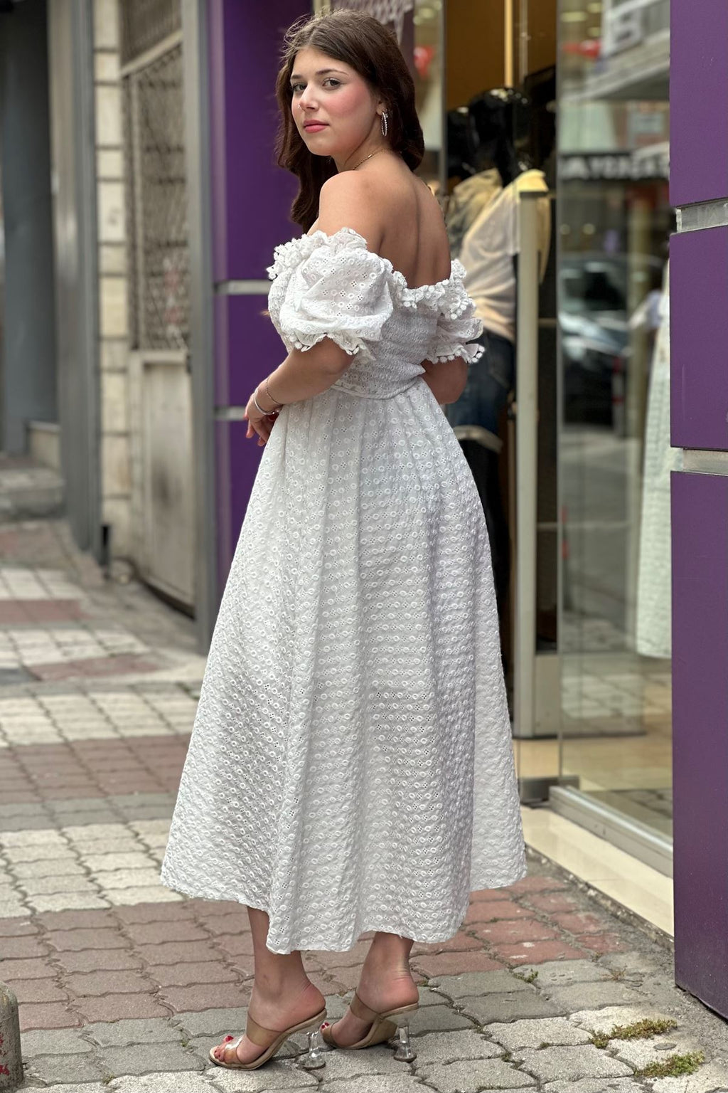 Robe Élise Florale – Broderie Anglaise 100% Coton &amp; Charme Romantique
