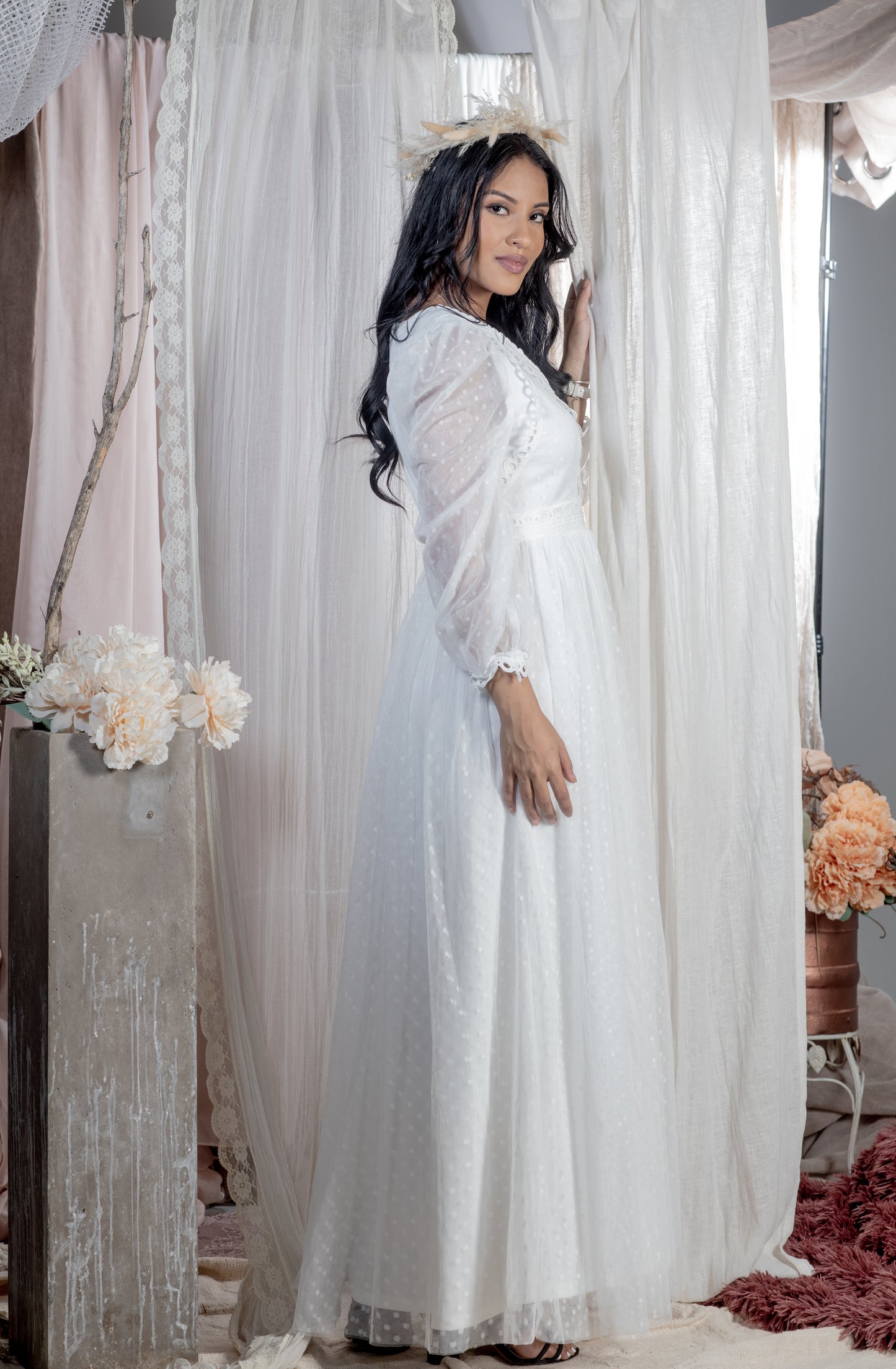 Robe"Blanche Envoûtante"