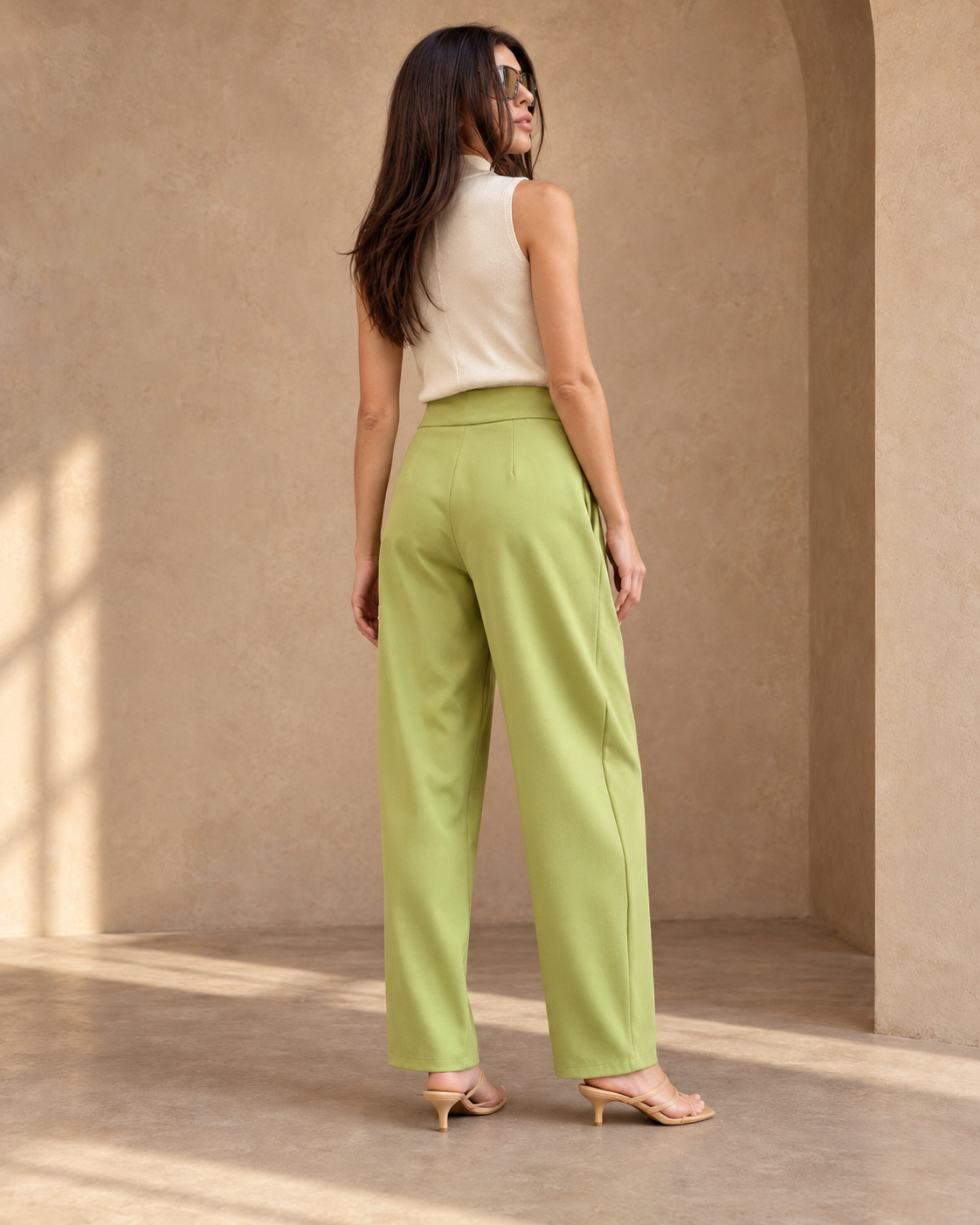 Pantalon ANIS : une coupe taille haute pour une allure affirmée