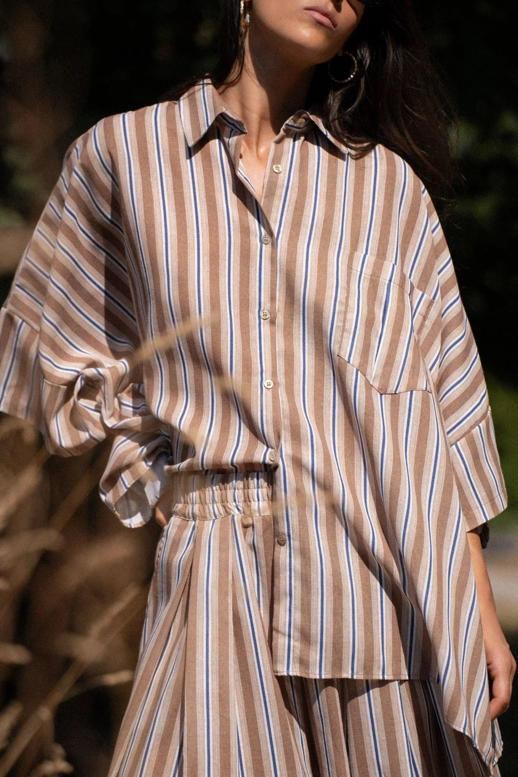 Ensemble Blandine – Chemise oversize et pantalon large rayé - Beige