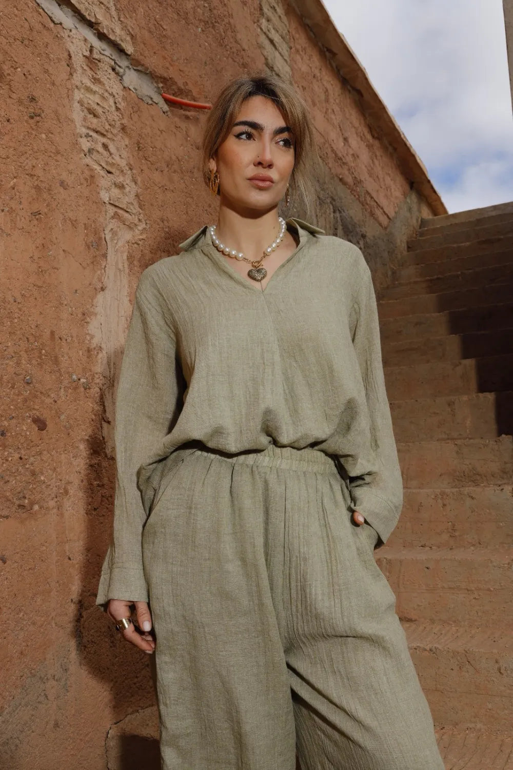Ensemble OLIVINE – Tunique col chemise et pantalon fluide