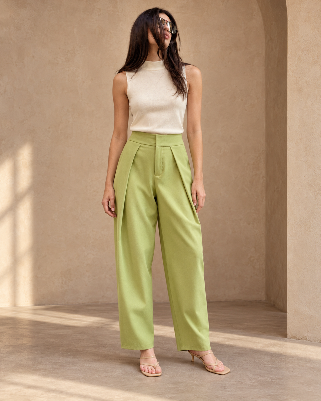 Pantalon ANIS : une coupe taille haute pour une allure affirmée