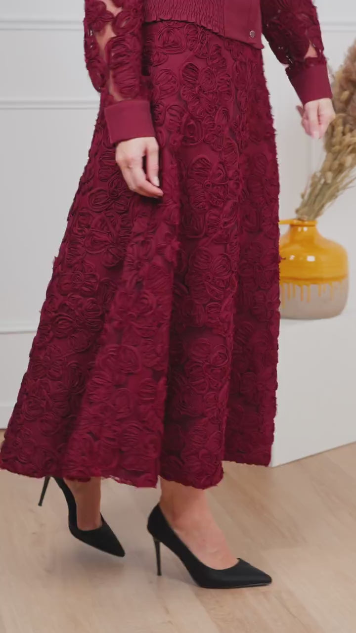 Ensemble “Éclat de Chocolat” – Ensemble 2 Pièces Brodé Floral