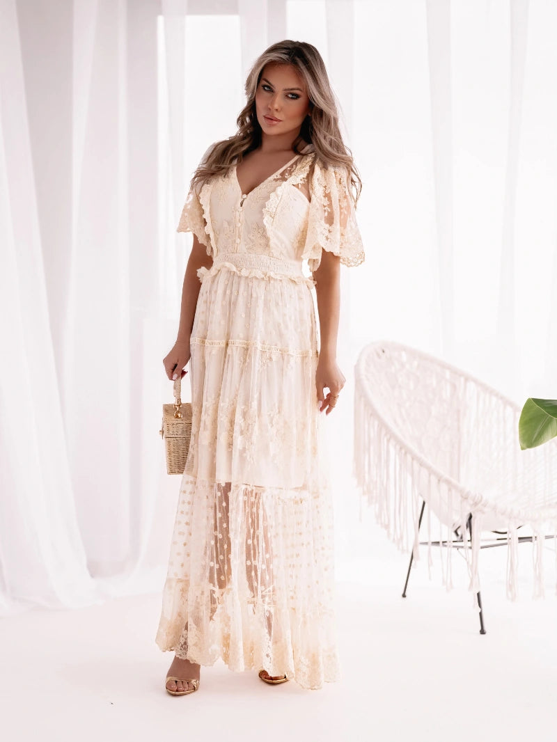 Robe Abigaïl – Élégance Intemporelle en Dentelle