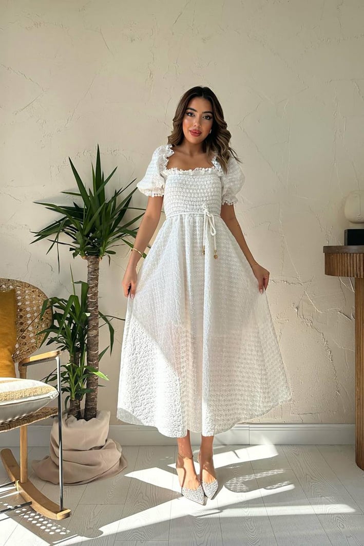 Robe Élise Florale – Broderie Anglaise 100% Coton &amp; Charme Romantique
