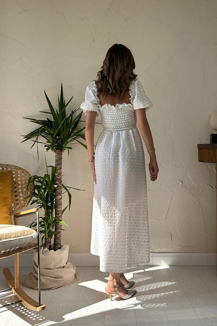 Robe Élise Florale – Broderie Anglaise 100% Coton &amp; Charme Romantique
